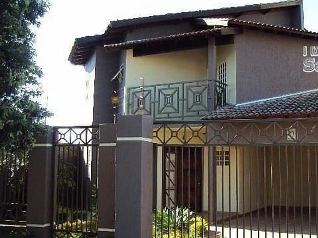 Foto do Sobrado - Sobrado à venda, com 3 quartos Alpes, Londrina, PR | Grupo Mitral Imóveis