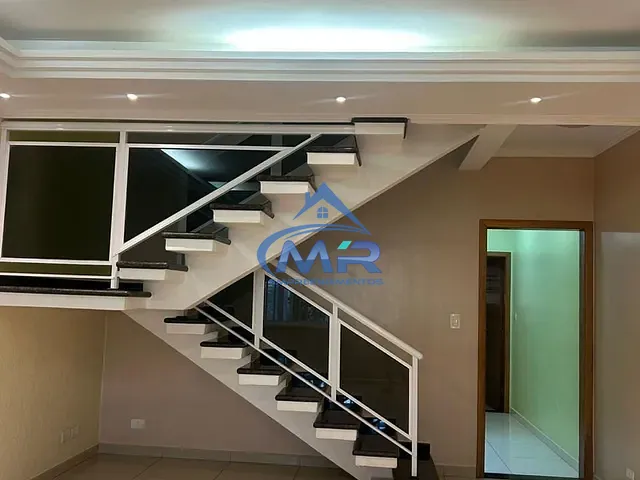 Sobrado com 126m² 3 quartos e 3 banheiros, à venda, no bairro Parque Boturussu em São Paulo