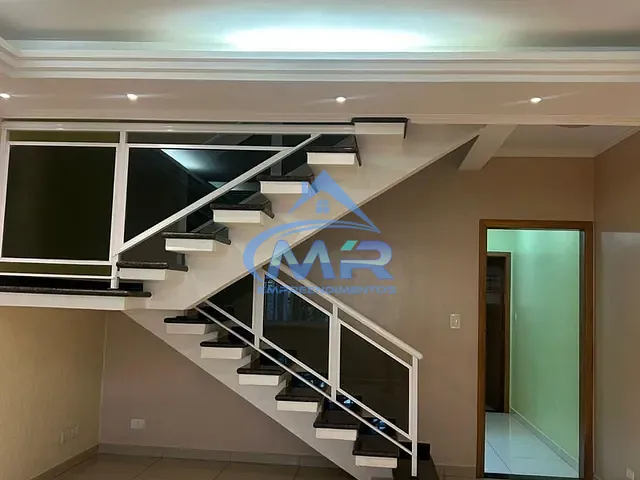 Sobrado com 126m² 3 quartos e 3 banheiros, à venda, no bairro Parque Boturussu em São Paulo