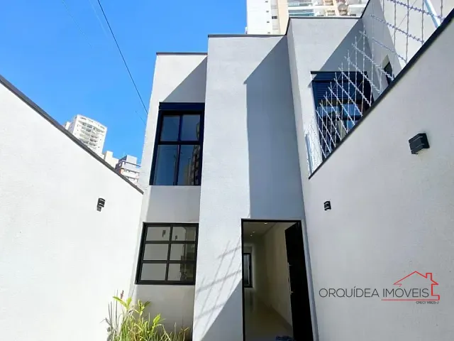 Sobrado com 120m² 3 quartos e 2 banheiros, à venda, no bairro Vila Gumercindo em São Paulo