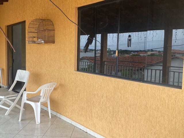 Sobrado com 250m² 7 quartos e 5 banheiros, à venda, no bairro Residencial Mombaça I em Pindamonhangaba