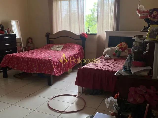 Sobrado com 250m² 7 quartos e 5 banheiros, à venda, no bairro Residencial Mombaça I em Pindamonhangaba