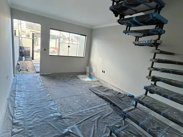 Sobrado 2 quartos e 2 banheiros, à venda, no bairro Areias em Tijucas