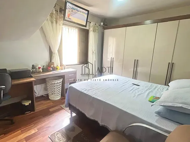 Sobrado com 331m² 4 quartos e 5 banheiros, à venda, no bairro Mogi Moderno em Mogi das Cruzes