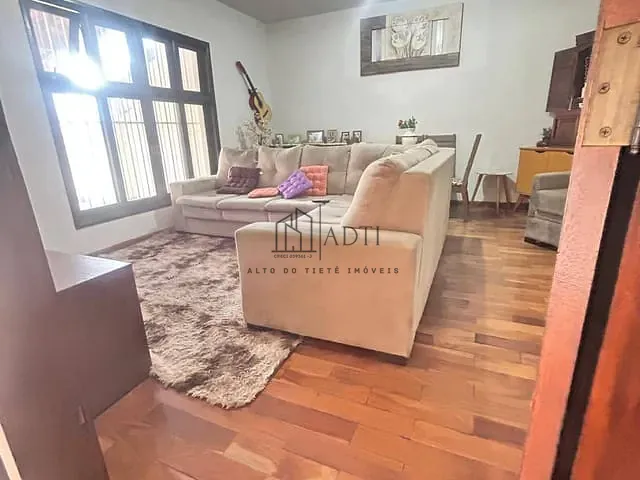 Sobrado com 331m² 4 quartos e 5 banheiros, à venda, no bairro Mogi Moderno em Mogi das Cruzes