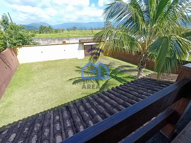 Sobrado com 380m² 2 quartos e 2 banheiros, à venda, no bairro Pontal de Santa Marina em Caraguatatuba