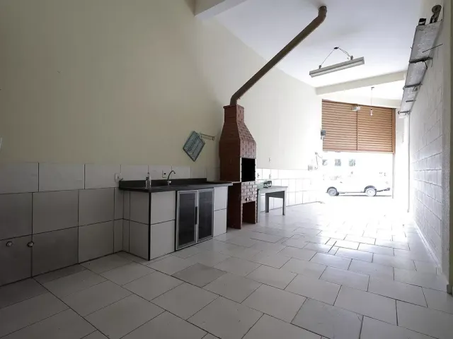 Sobrado 3 quartos e 4 banheiros, à venda, no bairro Jardim Las Vegas em Santo André