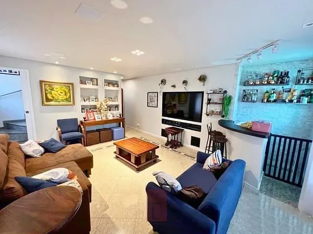 Sobrado com 235m² 3 quartos e 3 banheiros, à venda, no bairro Santa Teresinha em São Paulo