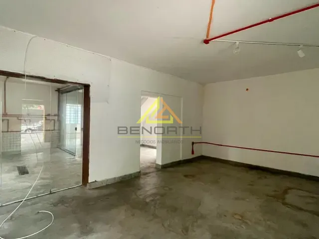 Sobrado com 287m², para alugar, no bairro Pinheiros em São Paulo