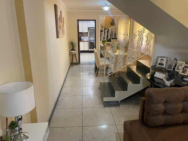 Sobrado 4 quartos e 5 banheiros, à venda, no bairro Cidade Patriarca em São Paulo