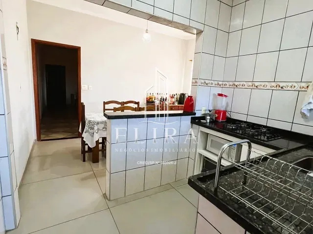 Sobrado com 150m² 3 quartos e 3 banheiros, à venda, no bairro Cidade Jardim II em Americana