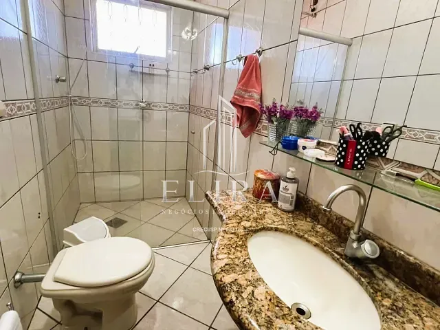 Sobrado com 150m² 3 quartos e 3 banheiros, à venda, no bairro Cidade Jardim II em Americana