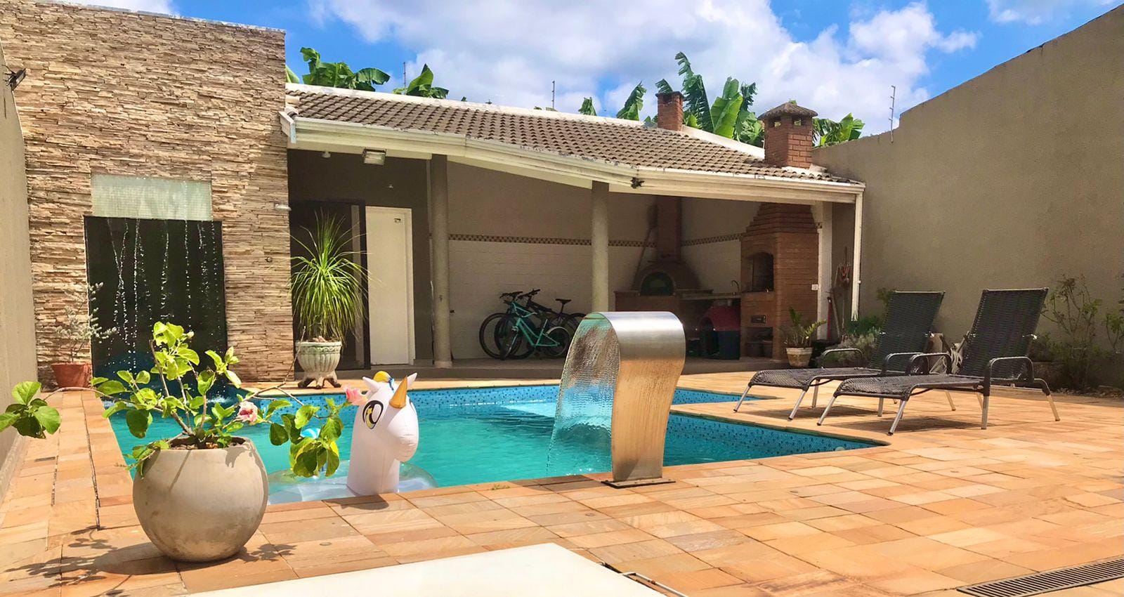 Sobrado, 3 quartos, 248 m² - Foto 1