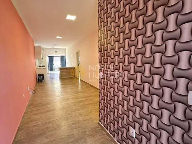 Sobrado com 133m² 3 quartos e 3 banheiros, à venda, no bairro Cachoeira do Bom Jesus em Florianópolis