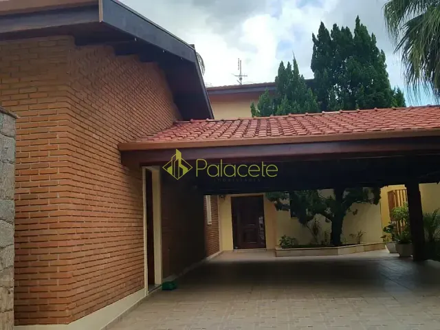 Sobrado com 1000m² 4 quartos e 6 banheiros, à venda, no bairro Chácara São Félix em Taubaté