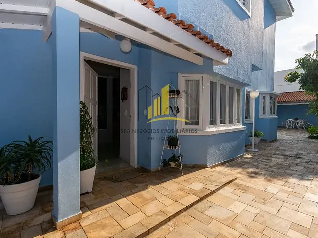 Sobrado com 303m² 3 quartos e 2 banheiros, à venda, no bairro Cidade Mãe do Céu em São Paulo