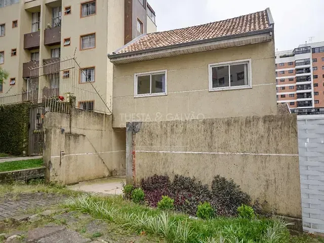 Sobrado com 117m² 3 quartos e 3 banheiros, à venda, no bairro Cristo Rei em Curitiba