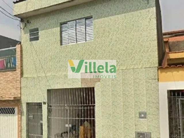 Sobrado 2 quartos e 2 banheiros, para alugar, no bairro Jardim do Castelo em Ferraz de Vasconcelos