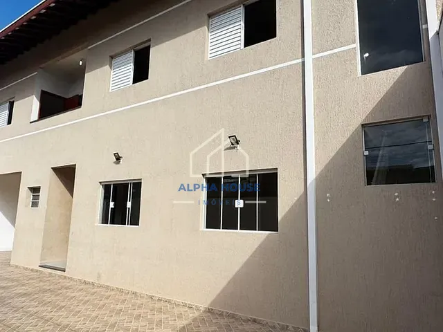 Sobrado 3 quartos e 1 banheiro, à venda, no bairro Loteamento Jardim Imperial em Pindamonhangaba