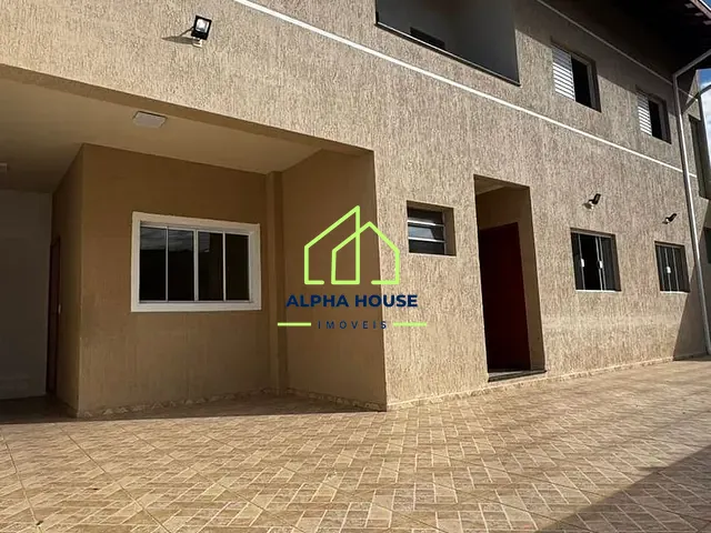 Sobrado 3 quartos e 1 banheiro, à venda, no bairro Loteamento Jardim Imperial em Pindamonhangaba