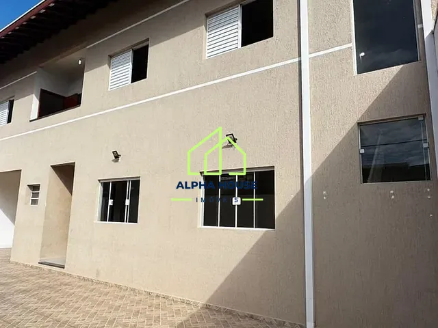 Sobrado 3 quartos e 1 banheiro, à venda, no bairro Loteamento Jardim Imperial em Pindamonhangaba