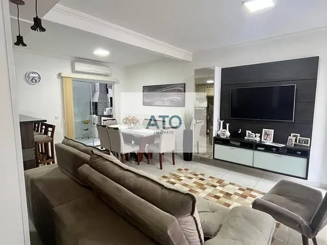 Sobrado 2 quartos e 2 banheiros, à venda, no bairro Mata Atlantica em Tijucas