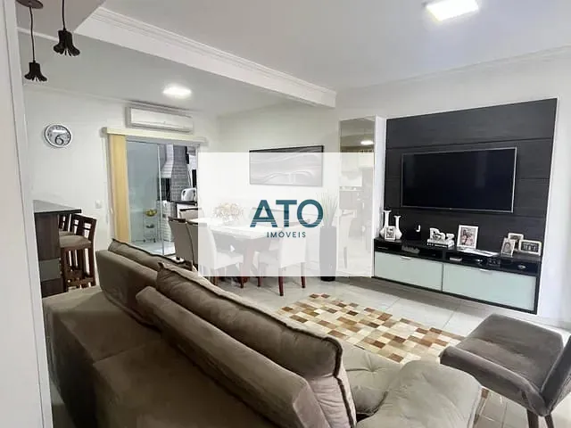 Sobrado 2 quartos e 2 banheiros, à venda, no bairro Mata Atlantica em Tijucas