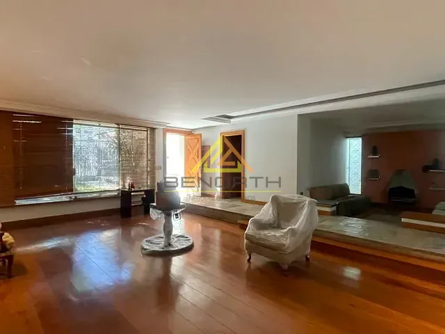 Sobrado com 606m² 3 quartos e 4 banheiros, à venda, no bairro Vila Madalena em São Paulo