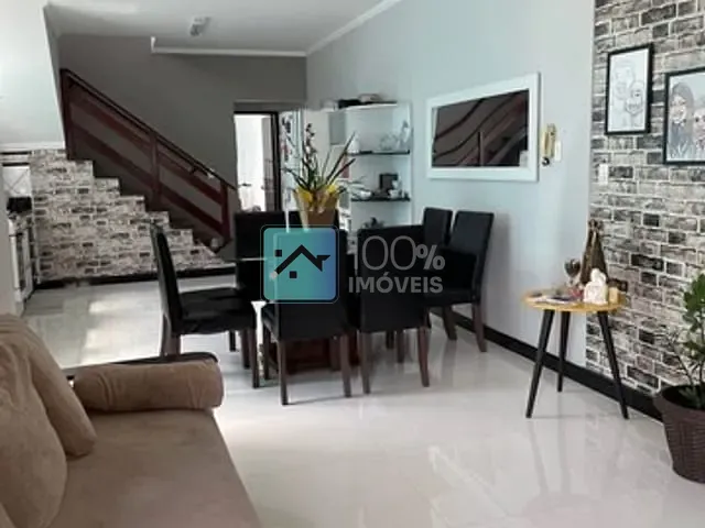 Sobrado com 150m² 3 quartos e 2 banheiros, à venda, no bairro Cidade Morumbi em São José dos Campos