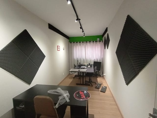 Foto do Sobrado - Oportunidade Única: Imóvel Comercial para Locação na Lapa com 2 Salas Mobiliadas, 2 Banheiros, Cozinha Equipada e Sala Extra | Davantage consultoria imobiliária