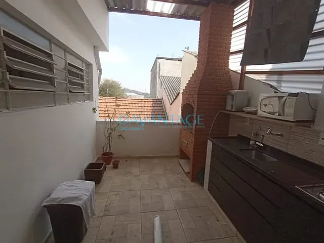 Sobrado para alugar, no bairro Lapa em São Paulo