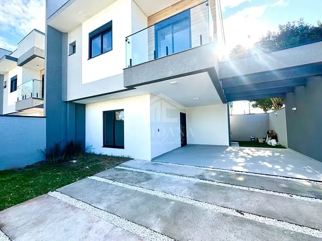 Sobrado com 140m² 3 quartos e 3 banheiros, à venda, no bairro Afonso Pena em São José dos Pinhais