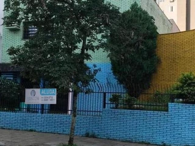 Sobrado com 400m², para alugar, no bairro Centro em Londrina