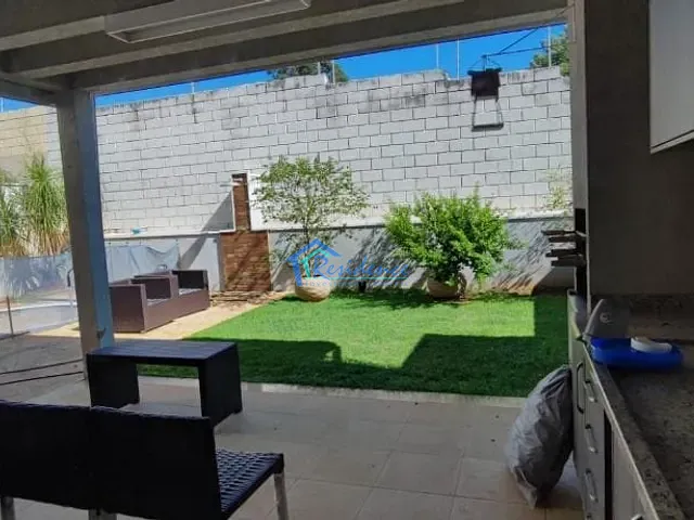 Sobrado com 307m² 3 quartos e 2 banheiros, à venda, no bairro Jardim Residencial Alto de Itaici em Indaiatuba