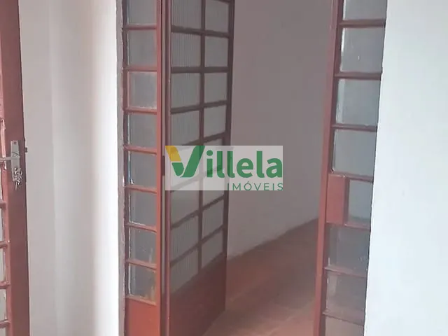 Sobrado 1 quarto e 1 banheiro, para alugar, no bairro Jardim do Castelo em Ferraz de Vasconcelos