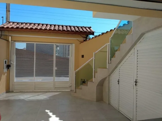 Sobrado 3 quartos e 2 banheiros, à venda, no bairro Vila Floresta em Santo André