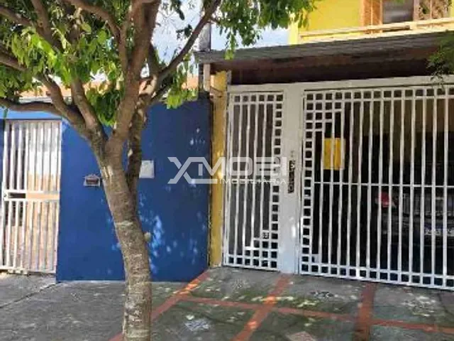 Sobrado 3 quartos e 2 banheiros, à venda, no bairro Jardim Itália em Várzea Paulista
