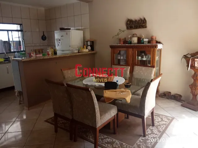 Sobrado com 200m² 3 quartos e 3 banheiros, à venda, no bairro Planalto Verde em Ribeirão Preto