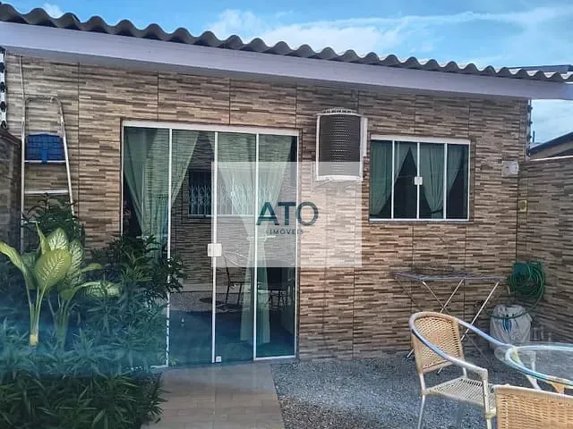Sobrado com 180m², à venda, no bairro Areias em Tijucas