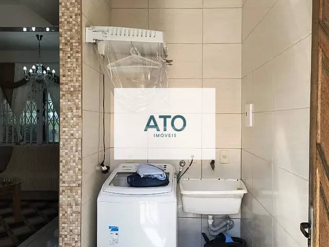 Sobrado com 180m², à venda, no bairro Areias em Tijucas