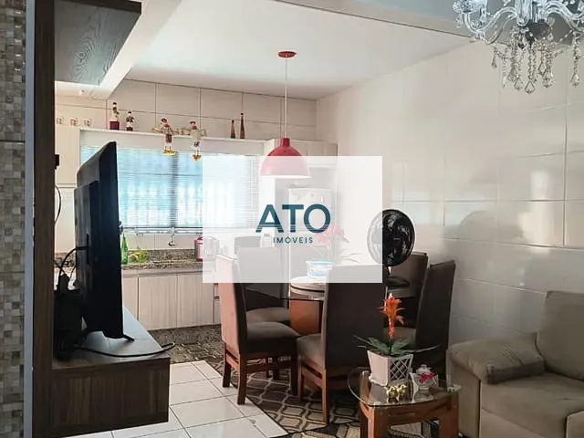 Sobrado com 180m², à venda, no bairro Areias em Tijucas