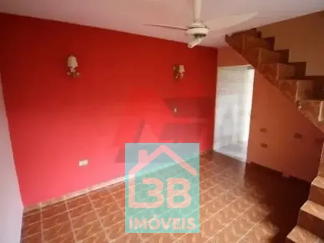 Casa com 80m² 2 quartos e 2 banheiros, para alugar, no bairro Jardim das Flores em Osasco