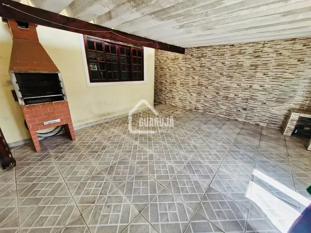 Sobrado com 100m² 3 quartos e 3 banheiros, para alugar, no bairro Sítio Paecara (Vicente de Carvalho) em Guarujá