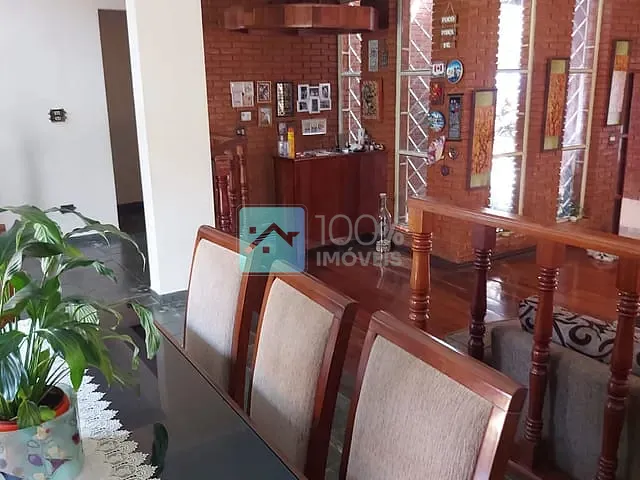 Sobrado com 452m² 4 quartos e 5 banheiros, à venda, no bairro Jardim Esplanada em São José dos Campos