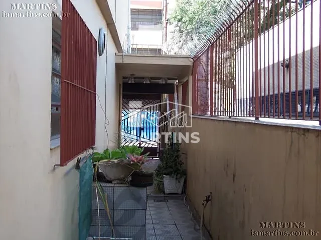 Sobrado 3 quartos e 2 banheiros, à venda, no bairro Jardim Bom Refúgio em São Paulo