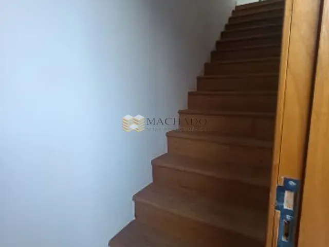 Sobrado com 150m² 3 quartos e 2 banheiros, à venda, no bairro Chácara Jaguari (Fazendinha) em Santana de Parnaíba
