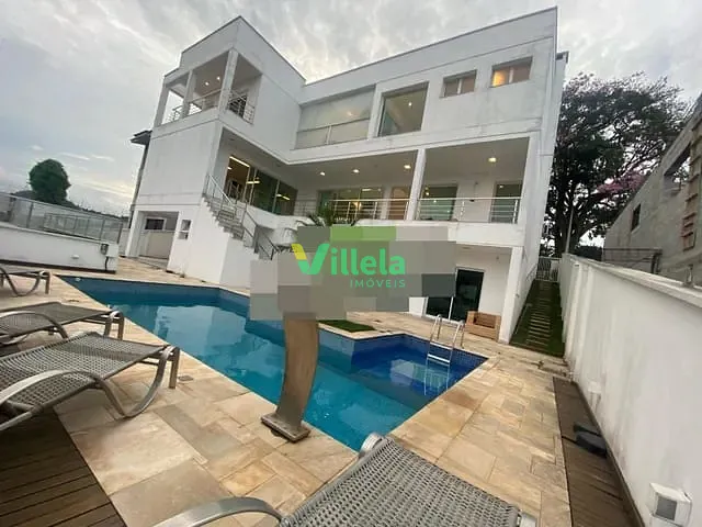 Sobrado com 609m² 4 quartos e 6 banheiros, à venda ou para alugar, no bairro Jardim das Cerejeiras em Arujá