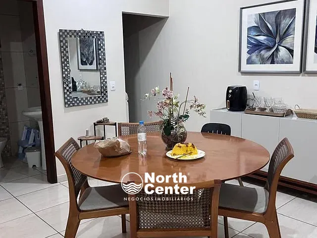 Sobrado com 90m² 2 quartos e 2 banheiros, à venda, no bairro Costeira em Balneário Barra do Sul