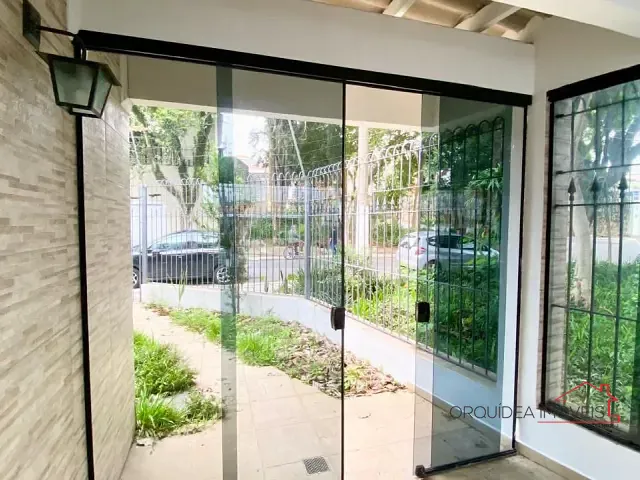 Sobrado com 220m² 3 quartos e 3 banheiros, à venda, no bairro Bosque da Saúde em São Paulo