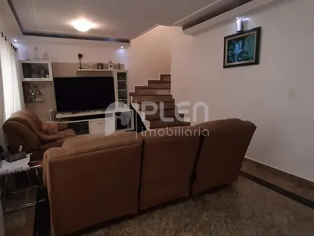 Sobrado com 260m² 4 quartos e 5 banheiros, à venda, no bairro Jardim Virginia Bianca em São Paulo